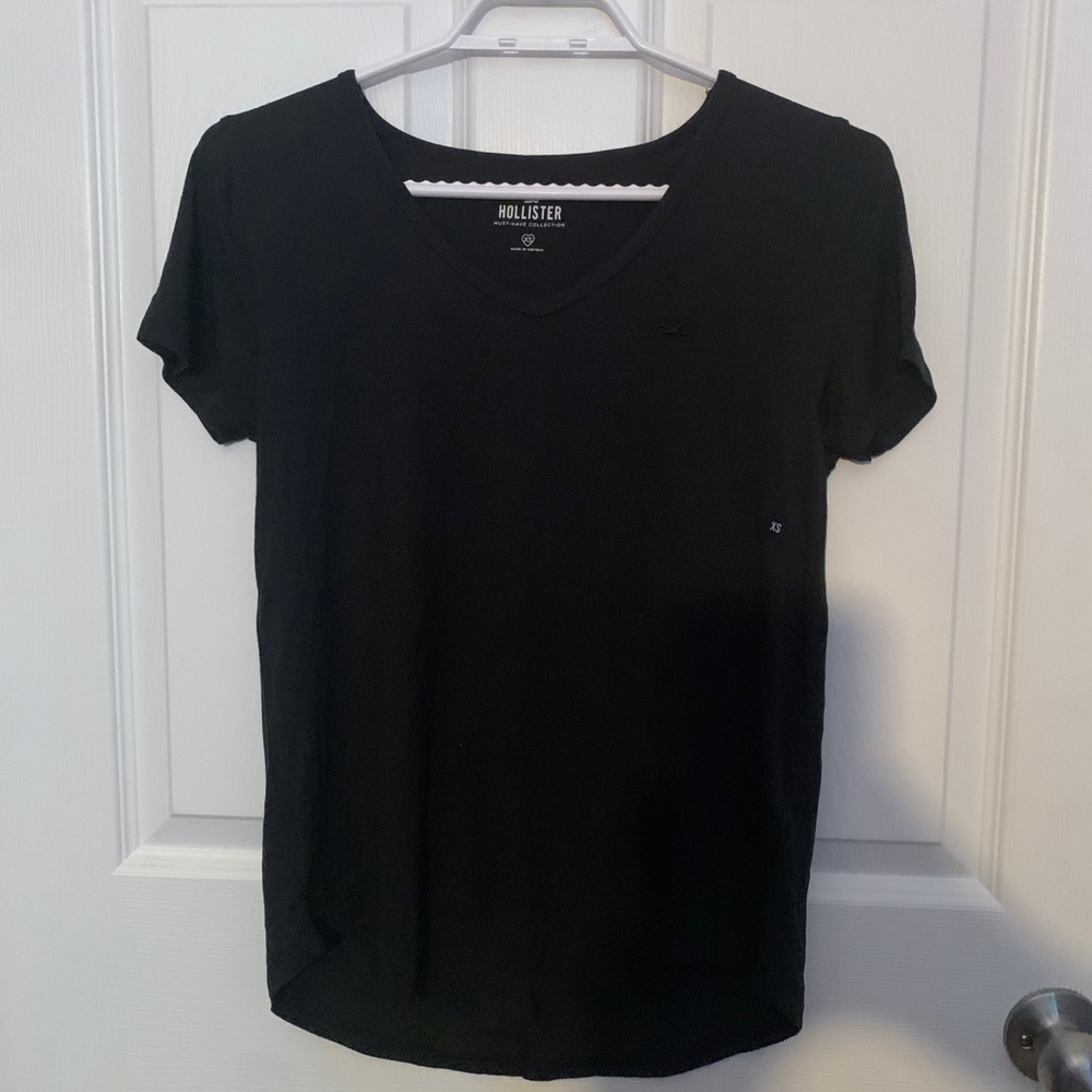 Basic black tee